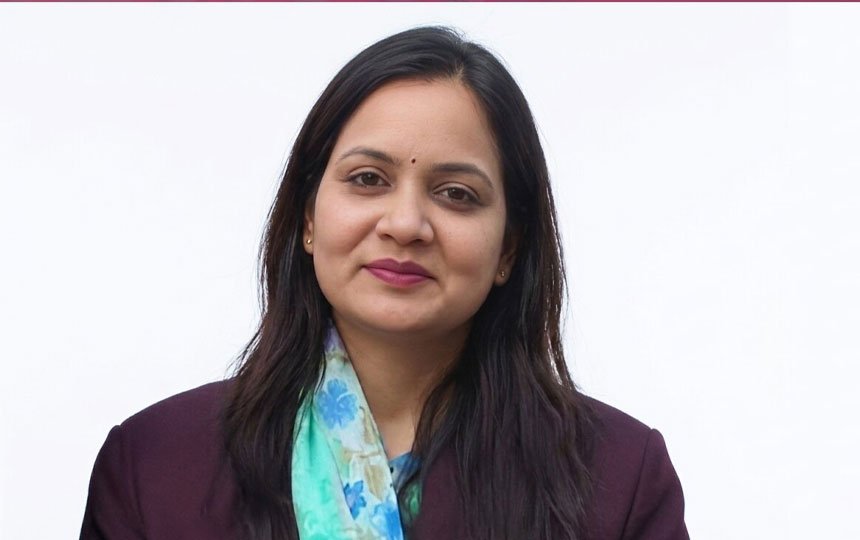 कवाडी बनिसकेका २४ गाडीका नाममा इन्धन सुविधा लिने कर्मचारीमाथि मन्त्रीको डण्डा निर्देशन